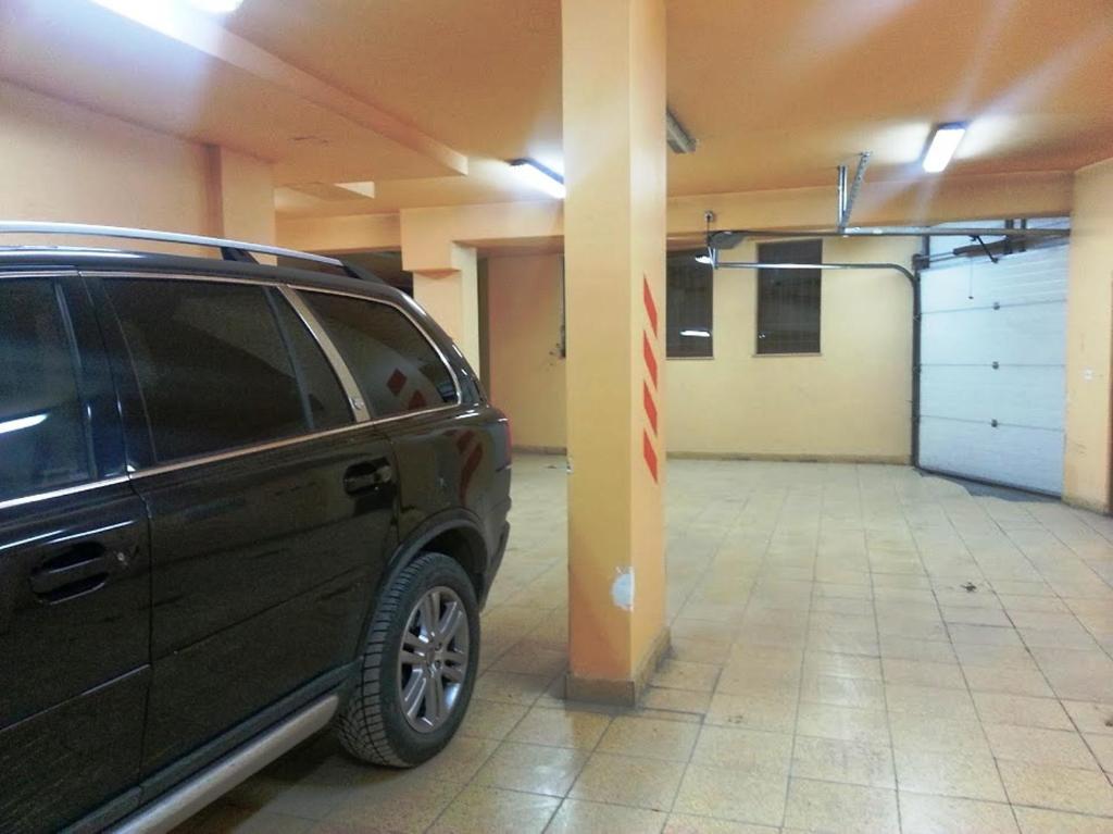 Family Hotel Silvestar เวลีคอเทอร์โนโว ภายนอก รูปภาพ